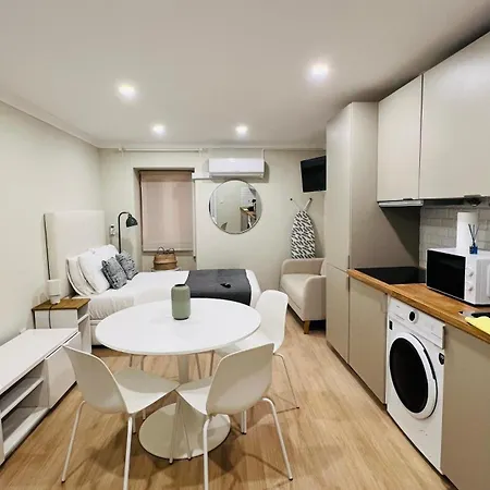 - Apartmán *
